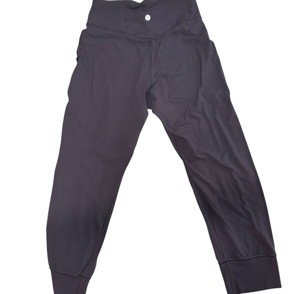 Lululemon Align Jogger Crop – 23” – Size 4 - Picture 3 of 9